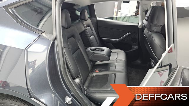 Tesla MODEL Y RWD купить на сайте DeffCars