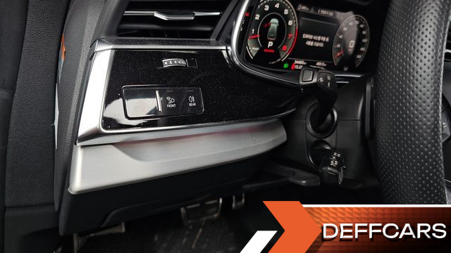 Audi Q8 55 TFSI Quattro Premium купить на сайте DeffCars