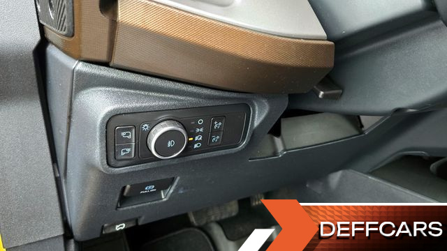 Ford BRONCO 2.7 Outer Banks купить на сайте DeffCars