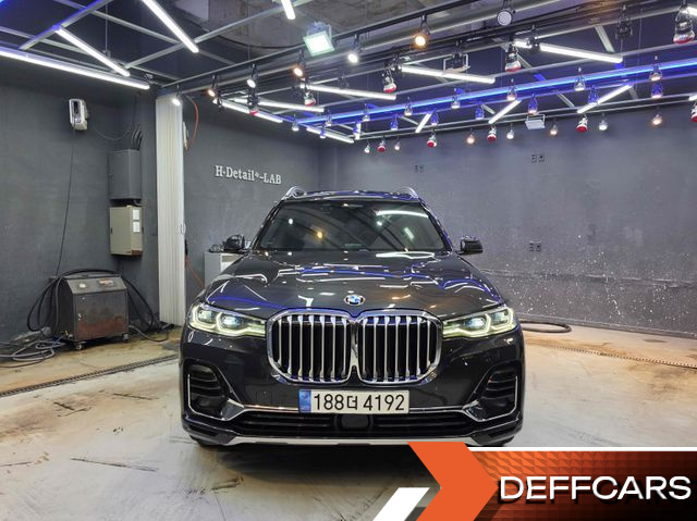BMW X7 xDrive 40i Design Pure Excellence 6-Seater купить на сайте DeffCars