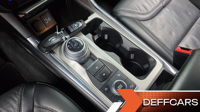 Ford EXPLORER 3.0 Platinum 4WD купить на сайте DeffCars