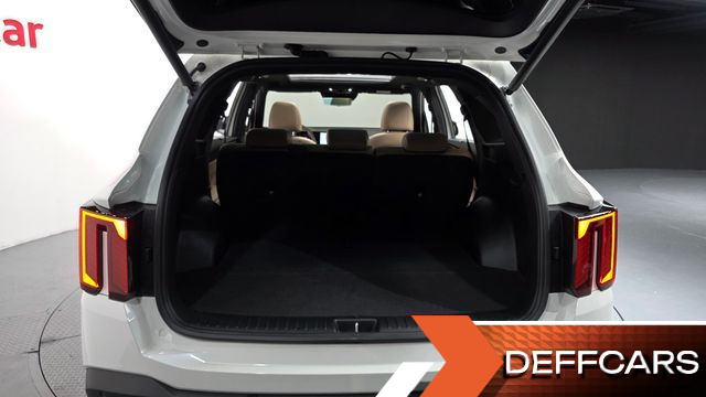 Kia SORENTO HEV 1.6 2WD Gravity купить на сайте DeffCars