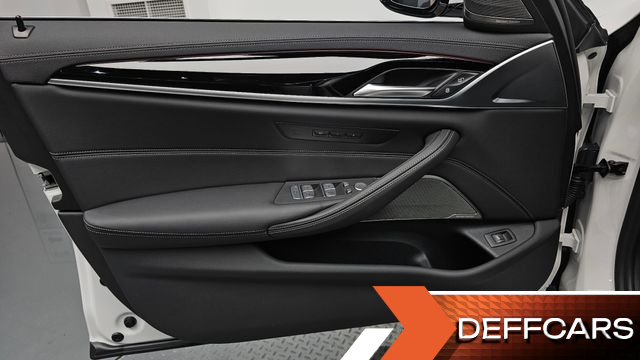 BMW 5-SERIES 530i xDrive Luxury купить на сайте DeffCars