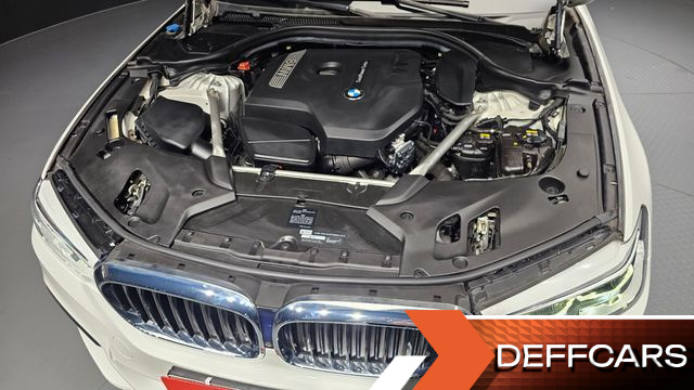 BMW 5-SERIES 530i M Sport Package Plus купить на сайте DeffCars