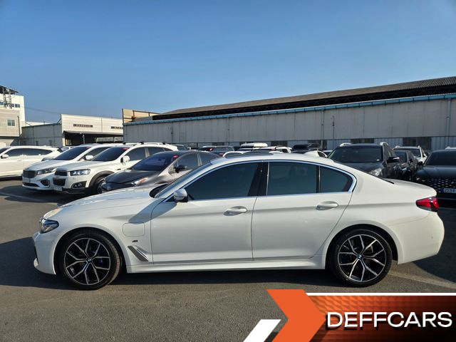 BMW 5-SERIES 530e M Sport купить на сайте DeffCars