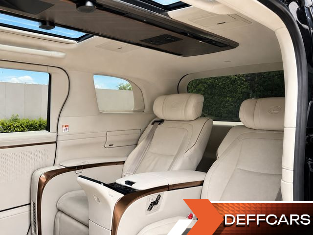 Lexus LM 500h Royal купить на сайте DeffCars