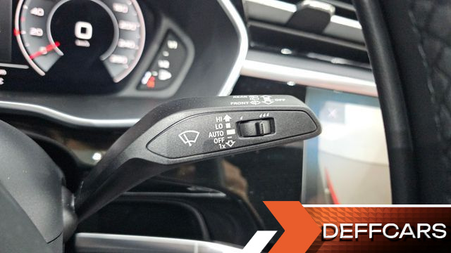 Audi Q3 40 TFSI Quattro Premium купить на сайте DeffCars