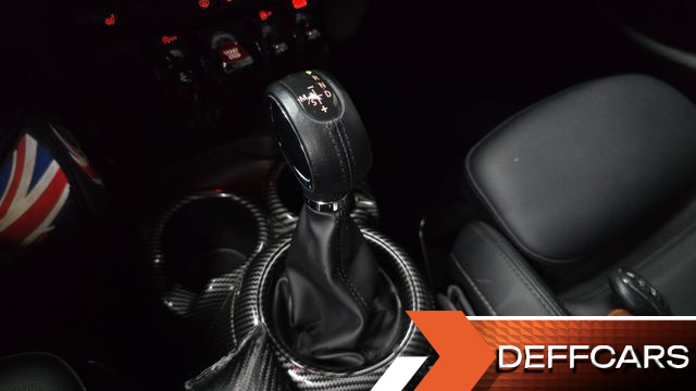 Mini COOPER 5Door Standard 3rd купить на сайте DeffCars