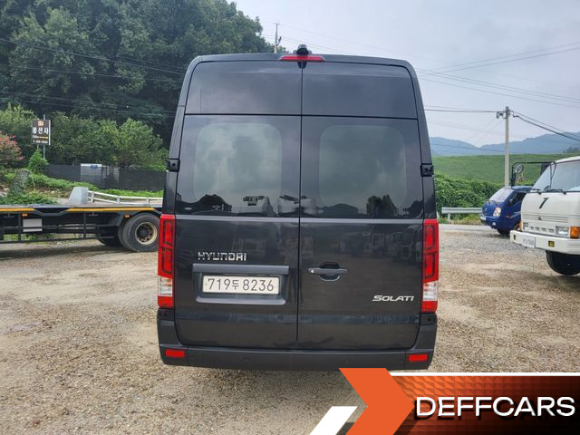 Hyundai SOLATI 15-seater Luxury купить на сайте DeffCars