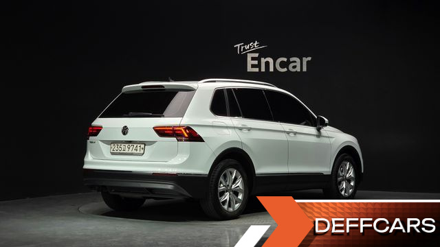 Volkswagen TIGUAN 2.0 TDI Premium купить на сайте DeffCars