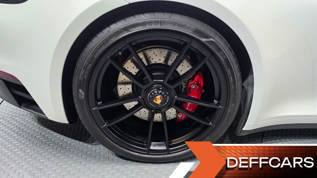 Porsche 911 Carrera 4 GTS Cabriolet купить на сайте DeffCars
