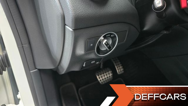Mercedes CLA-CLASS CLA220 AMG Line купить на сайте DeffCars