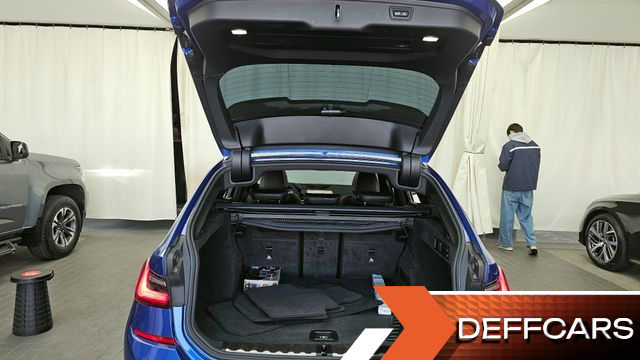 BMW 3-SERIES 320d Touring M Sport купить на сайте DeffCars