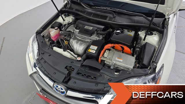 Toyota CAMRY Hybrid XLE купить на сайте DeffCars