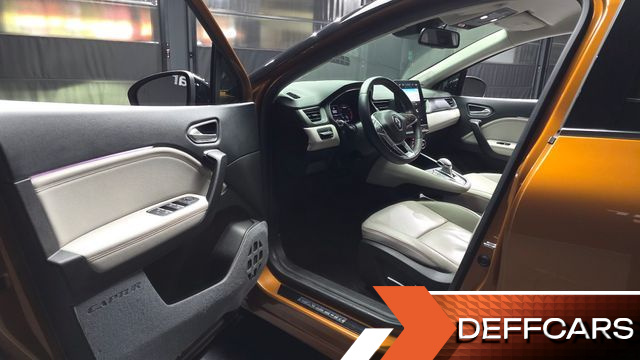 Renault-KoreaSamsung CAPTUR 1.3 TCe Edition Paris купить на сайте DeffCars