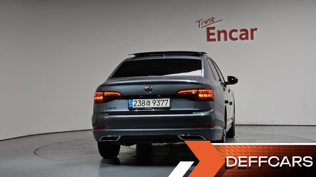 Volkswagen JETTA 1.4 TSI Prestige купить на сайте DeffCars