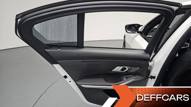 BMW 3-SERIES 320i M Sport купить на сайте DeffCars