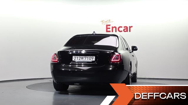 Rolls-Royce GHOST 6.7 V12 купить на сайте DeffCars