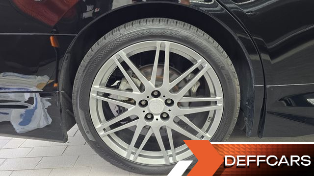 Toyota ALPHARD 2.5 HEV Executive AWD купить на сайте DeffCars