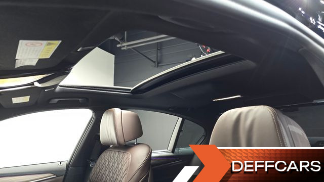 BMW 5-SERIES 530i M Sport Package Plus купить на сайте DeffCars