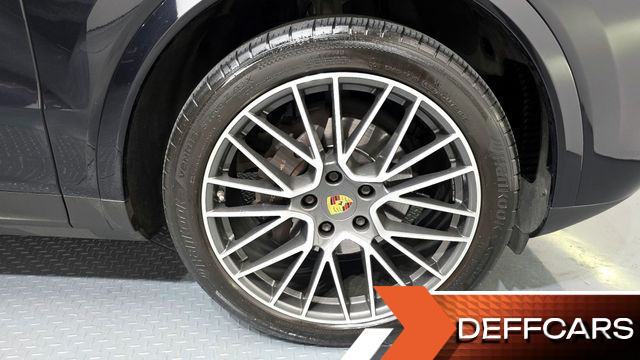 Porsche CAYENNE 3.0 купить на сайте DeffCars