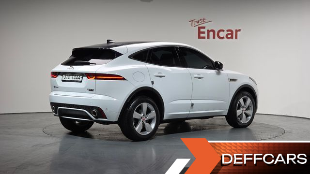 Jaguar E-PACE R250 R-Dynamic SE купить на сайте DeffCars