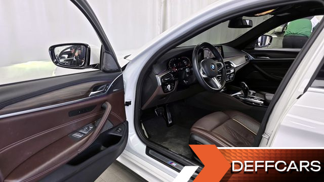BMW 5-SERIES 520d M Sport Package Plus купить на сайте DeffCars