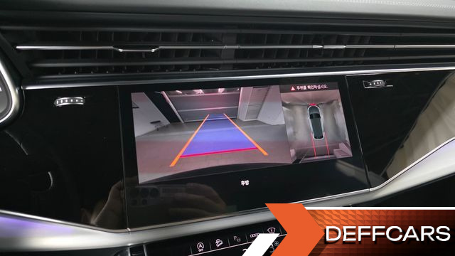 Audi Q8 55 TFSI Quattro Premium купить на сайте DeffCars