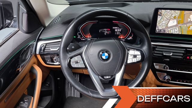 BMW 5-SERIES 520i Luxury купить на сайте DeffCars