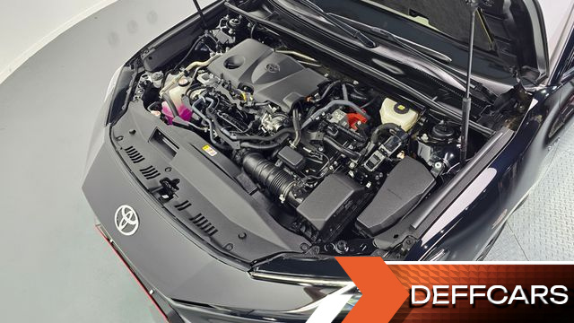Toyota CAMRY 2.5 XLE Premium Hybrid купить на сайте DeffCars