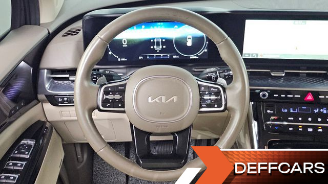 Kia CARNIVAL Gasoline 9-Seater Hi-Limousine Signature купить на сайте DeffCars