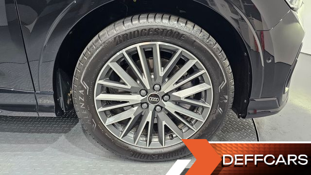 Audi Q3 40 TFSI Quattro Premium купить на сайте DeffCars