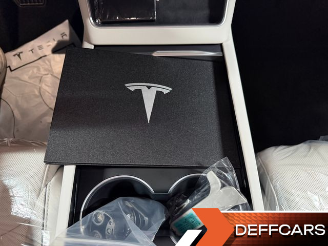 Tesla MODEL Y L Long Range AWD купить на сайте DeffCars