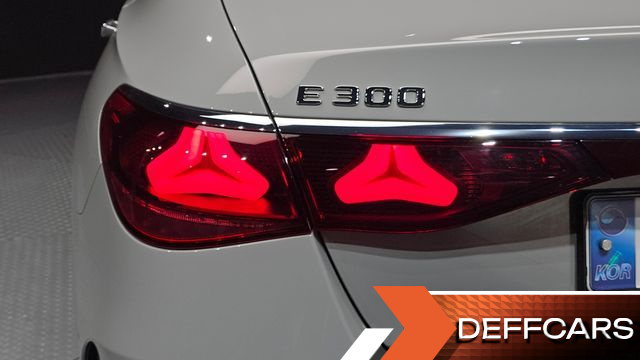 Mercedes E-CLASS E300 4MATIC AMG Line Premiere Special купить на сайте DeffCars