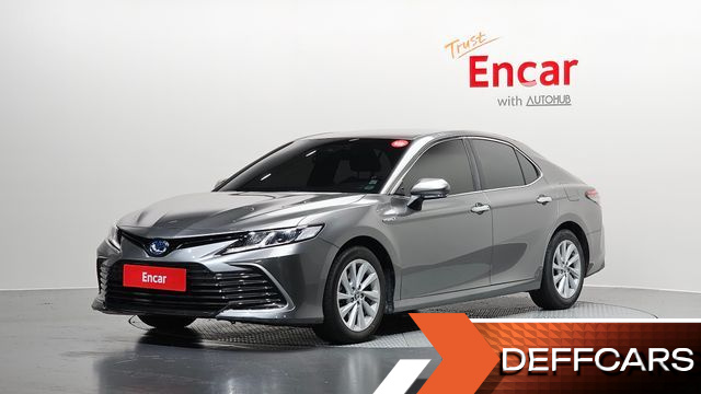 Toyota CAMRY 2.5 LE Hybrid купить на сайте DeffCars