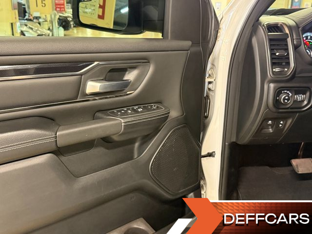 Dodge RAM PICK UP 5.7 купить на сайте DeffCars