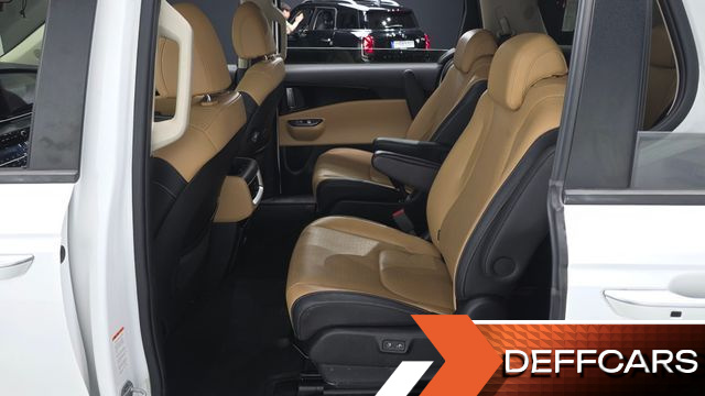 Kia CARNIVAL 9-Seater Prestige купить на сайте DeffCars