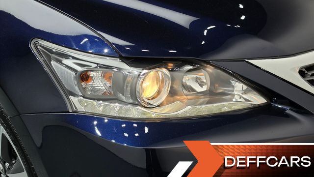Lexus CT200H 1.8 Supreme ZWA10 купить на сайте DeffCars