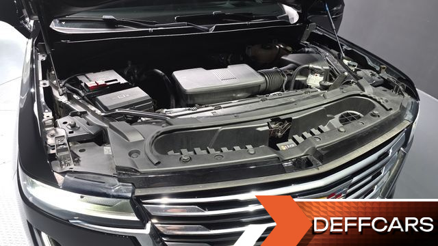 Cadillac ESCALADE 6.2 Premium Luxury Platinum купить на сайте DeffCars