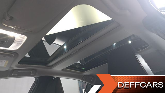 Toyota PRIUS 2.0 PHEV XSE купить на сайте DeffCars