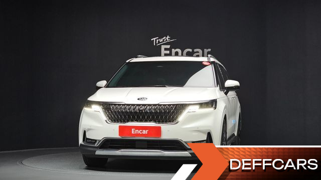 Kia CARNIVAL Gasoline 9-Seater Signature купить на сайте DeffCars