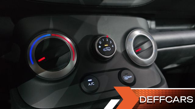 Hyundai CASPER Van Smart купить на сайте DeffCars