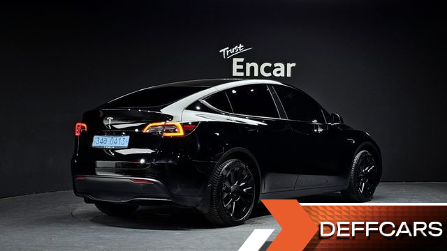 Tesla MODEL Y Long Range AWD купить на сайте DeffCars