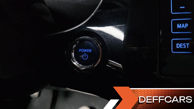Toyota PRIUS 1.8 E купить на сайте DeffCars
