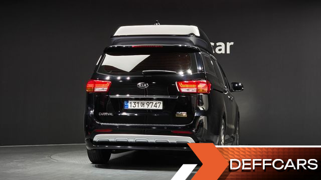 Kia CARNIVAL Gasoline 7-seater Hi-Limousine President купить на сайте DeffCars