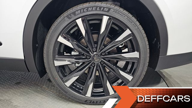 Toyota CROWN 2.4 4WD Dual Boost HYbrid купить на сайте DeffCars
