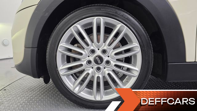 Mini COOPER 5Door Standard 3rd купить на сайте DeffCars