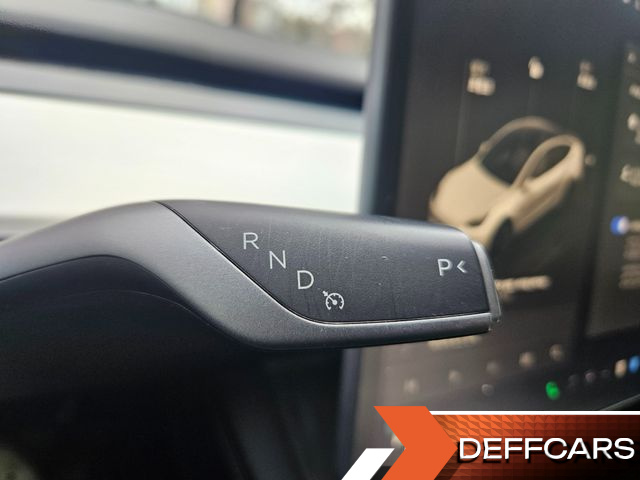 Tesla MODEL Y Long Range AWD купить на сайте DeffCars