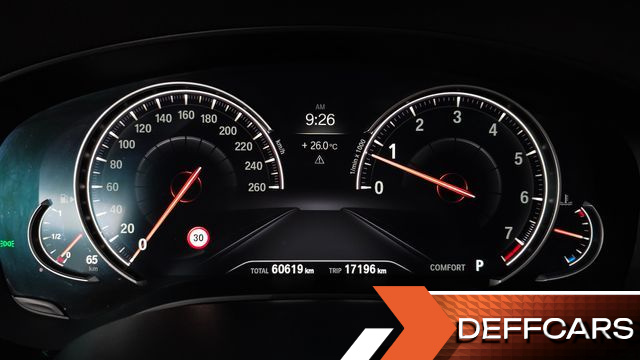 BMW 5-SERIES 520i Luxury купить на сайте DeffCars