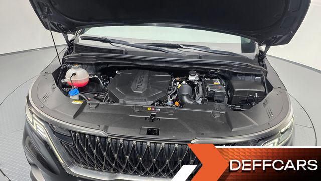 Kia CARNIVAL 9-Seater Noblesse купить на сайте DeffCars